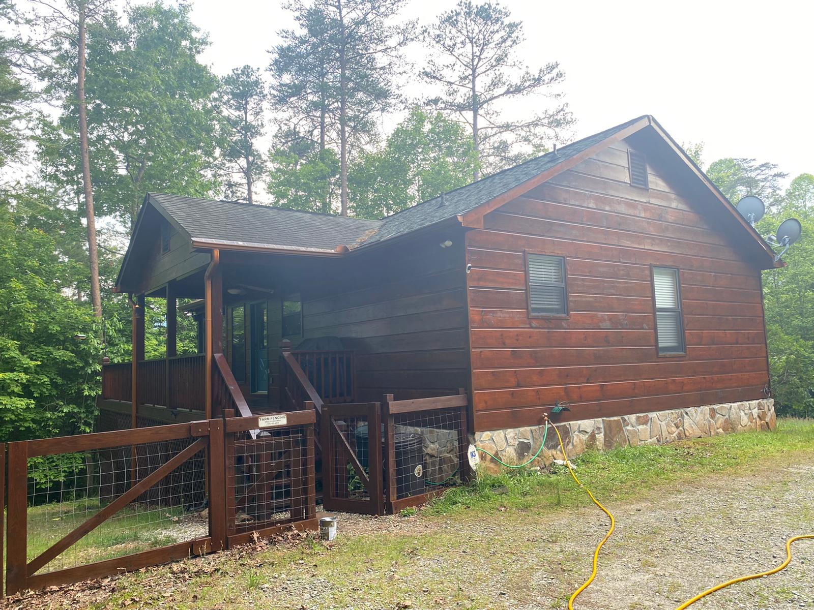 Cabin and Deck Staining in Ellijay, GA